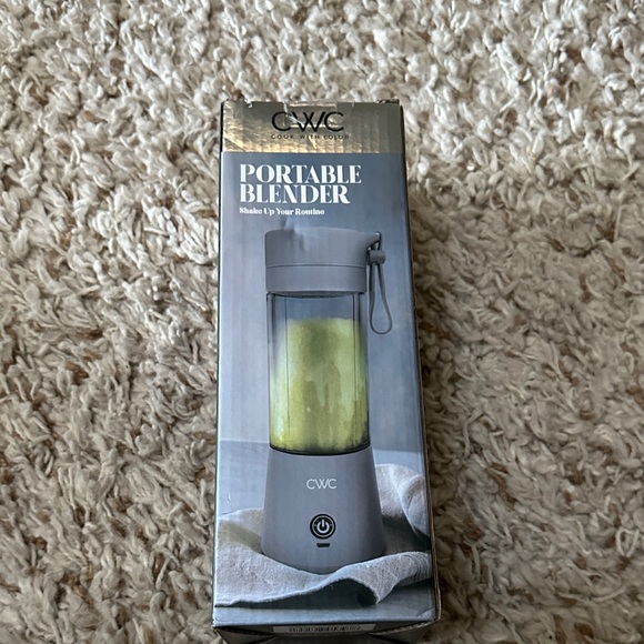 CWC Portable Blender - Gray - Picture 3 of 5